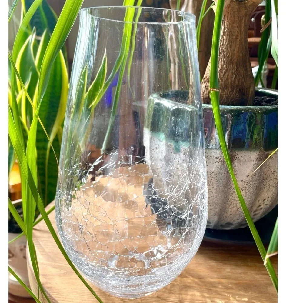 Large crackle glass vase, very good condition, some tiny chips on the inside rim